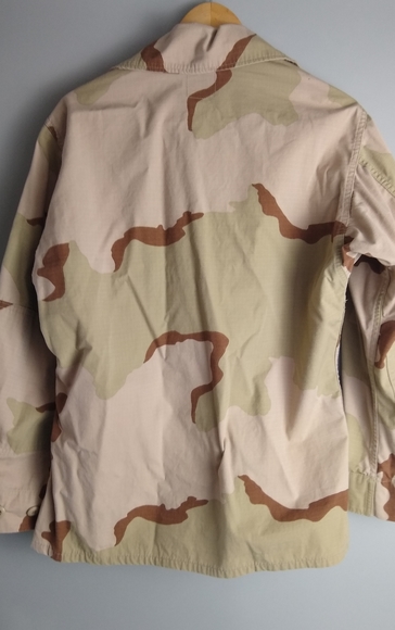 US Military Desert Camouflage shirt/jacket - Picture 3 of 6